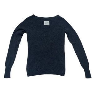 Old Navy 100% cashmere gray sweater size medium